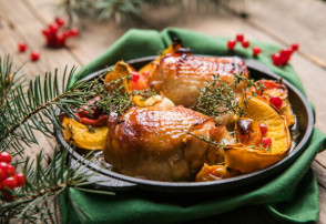 #ЗдоровыйНовыйГод Куриные бедра, запеченные с тыквой #ЗдоровыйНовыйГод Куриные бедра, запеченные с тыквой.