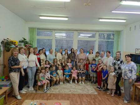 Родительская гостиная «Вместе с мамой» Родительская гостиная «Вместе с мамой».