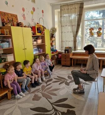 Опасные ситуации: контакты с незнакомыми людьми на улице Опасные ситуации: контакты с незнакомыми людьми на улице.